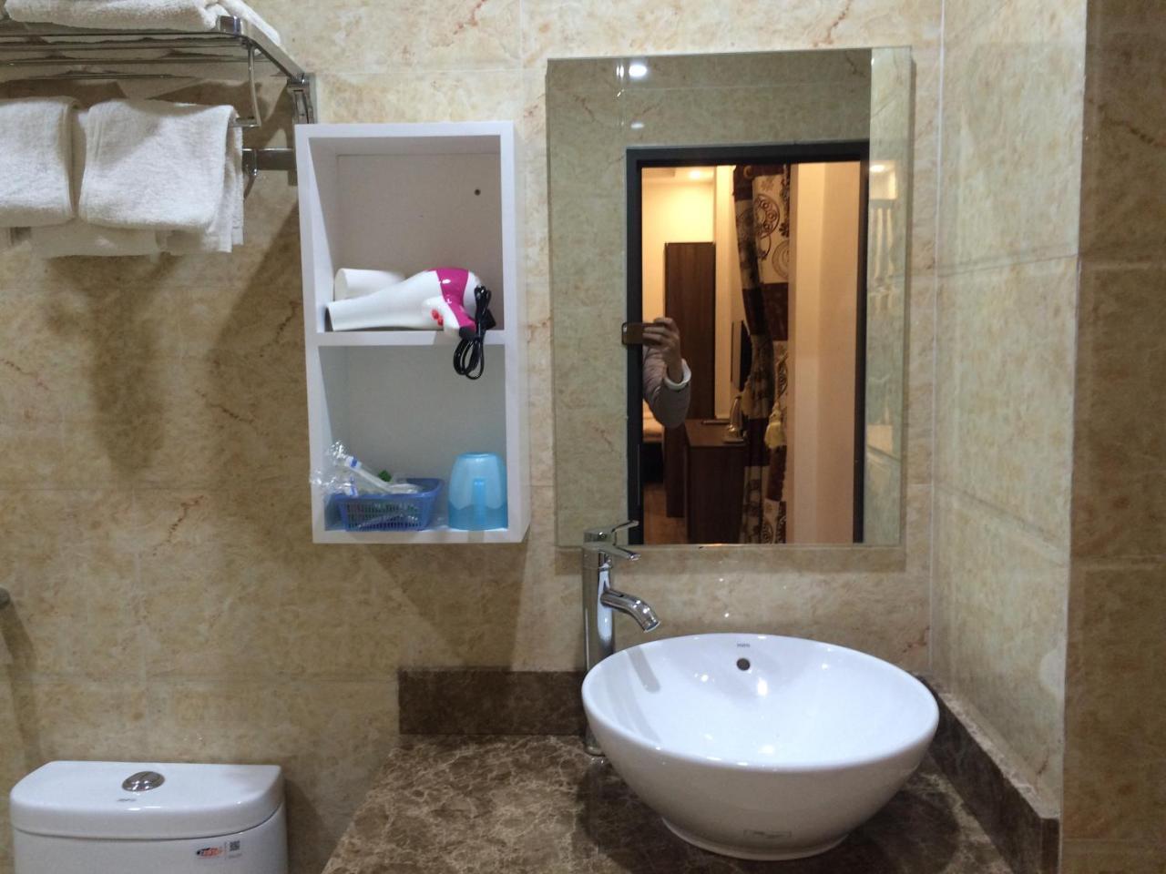 Khai Hoan Hotel Dong Van  Buitenkant foto